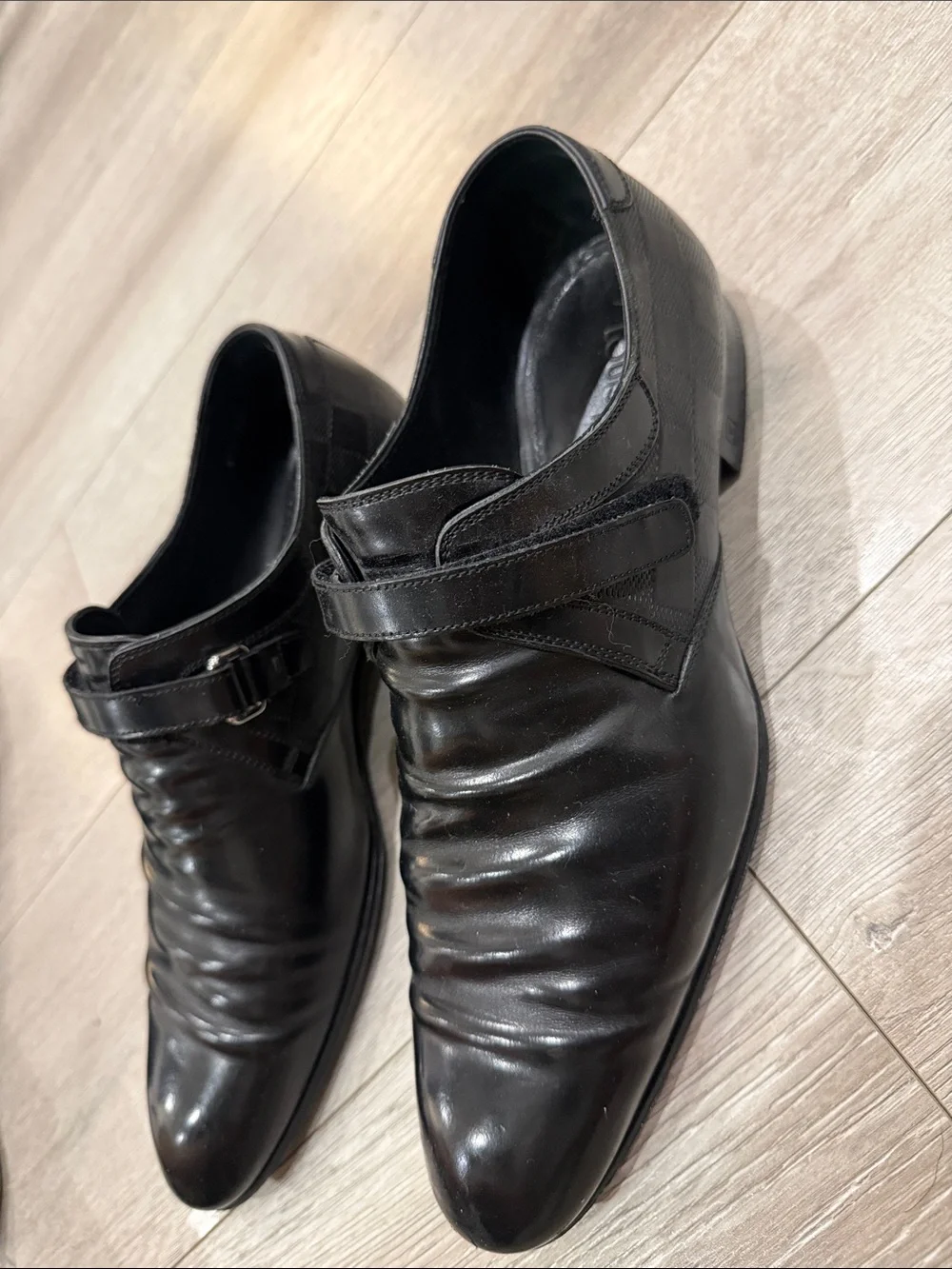 Louis Vuitton classic louis